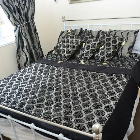 Owl Grange Lodges 롯지